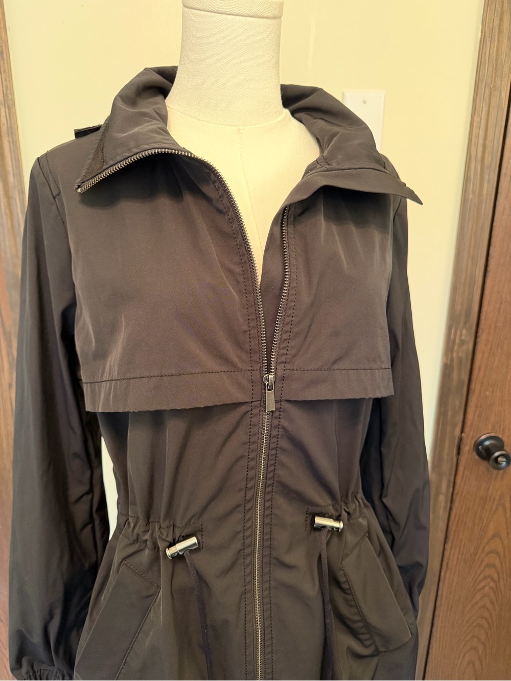 Banana Republic Black Hooded Drawstring Trench Coat - Picture 2 of 12